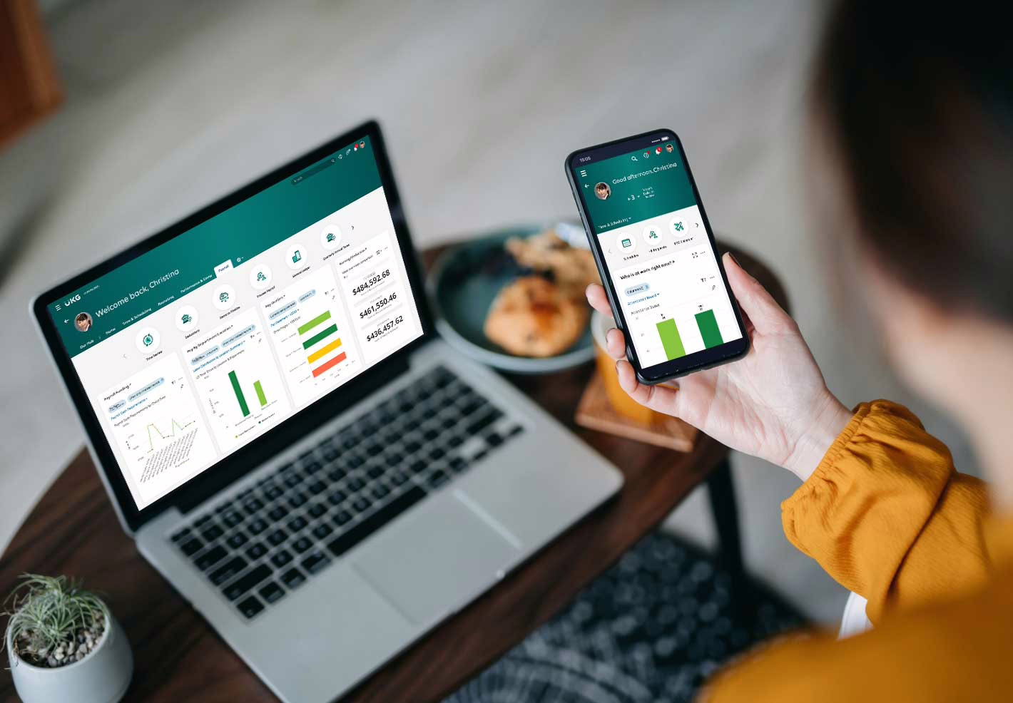 UKG dashboard and mobile app